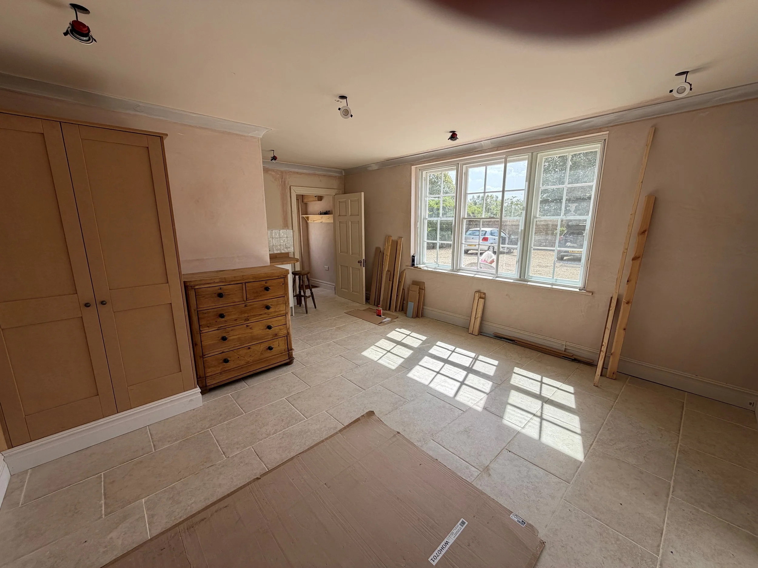 livingroom.jpg