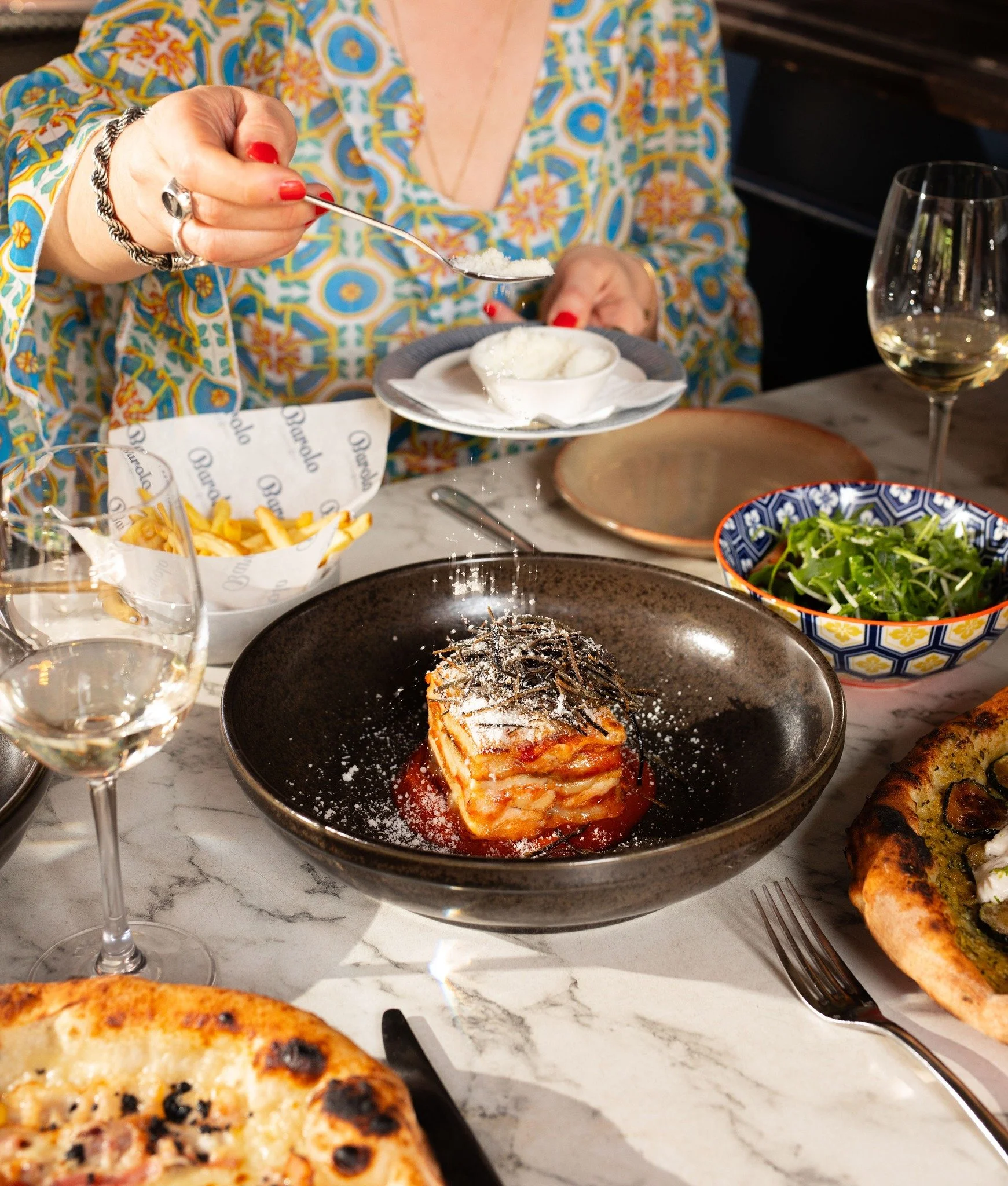 It&rsquo;s Monday&hellip;and we&rsquo;ve got your goal sorted 💪

Try our Parmigiana di Pollo, an Italian classic with a twist.

Oven-baked layers of fried aubergine, roast chicken, rich San Marzano sugo, Grana Padano, smoked provola and fresh basil.