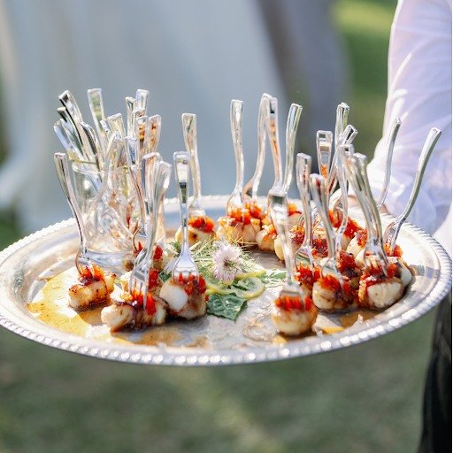 Pure decadence one silver tray at a time.

Bar | @spikebarservice 
Catering | @harvest_catering 
Floral Design | @tupelohoneyflowershopandco 
Planning | @elliseventdesign 
Photography | Haley Foster
Rentals | @snyderevents 
Venue | @runnymedeevents 
