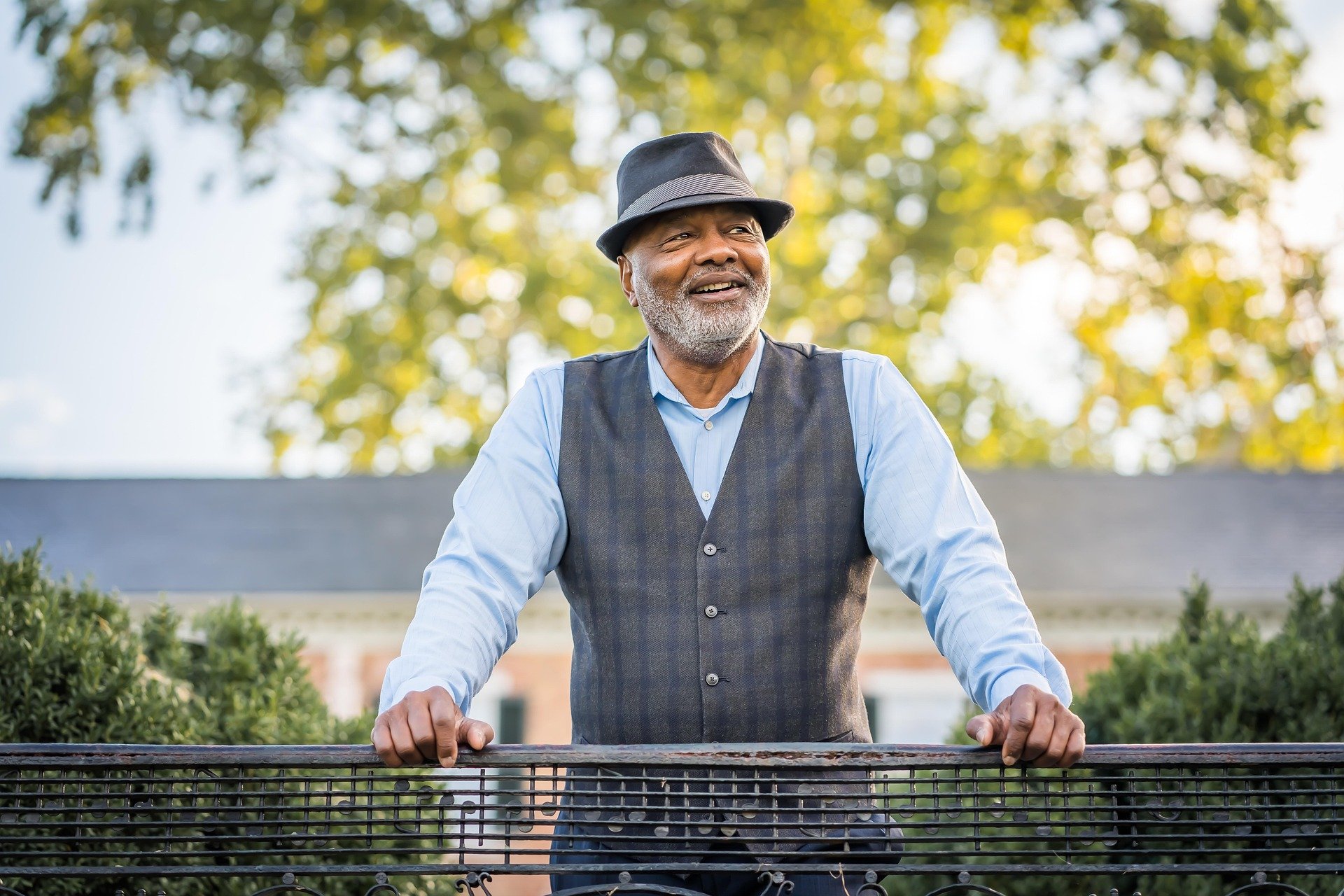 Understanding Public Sector Retirement Behavior: Defaults, Decisions, and Security