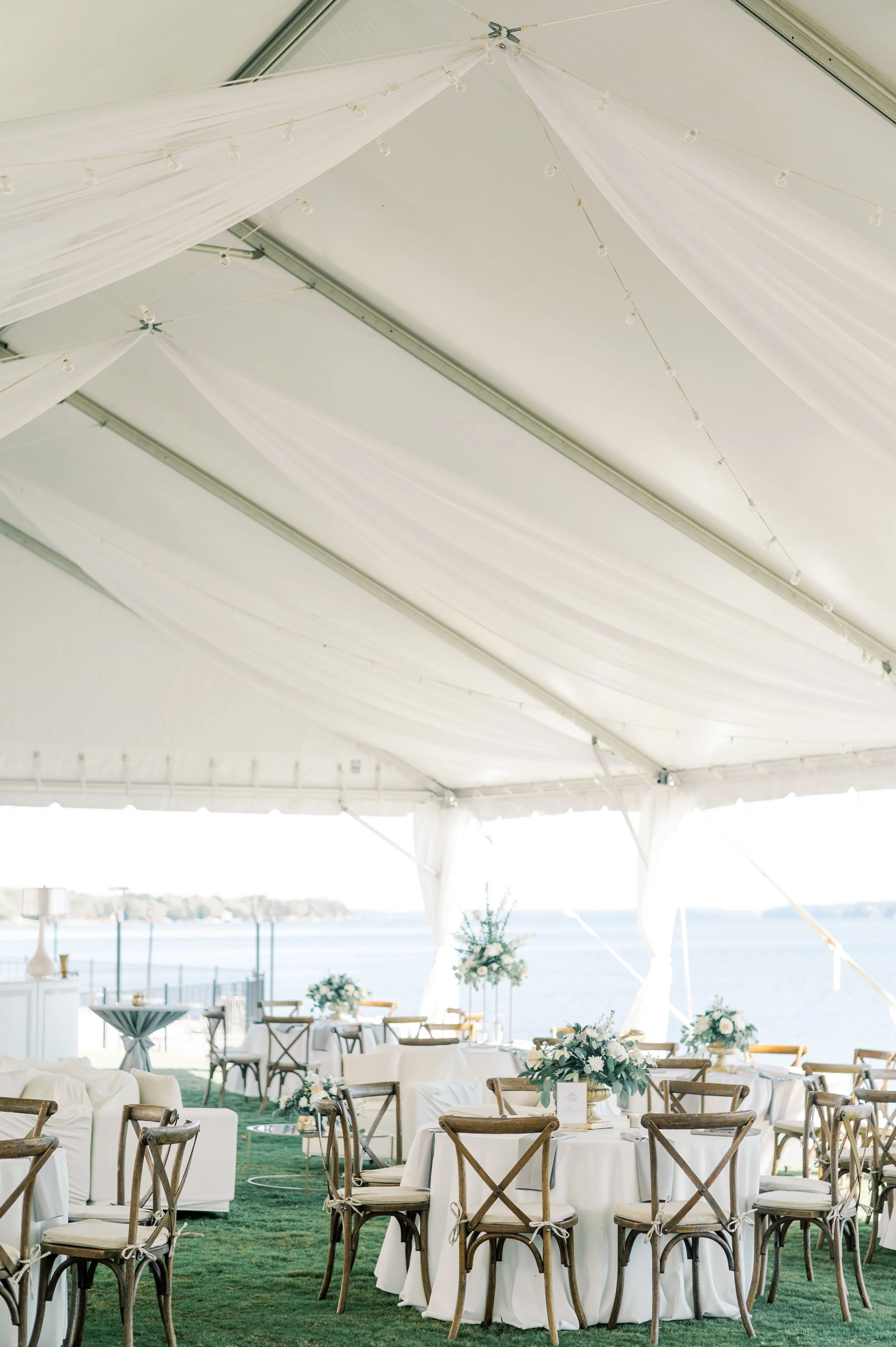 Karoline&Ryan_sneakpeek-218.jpg