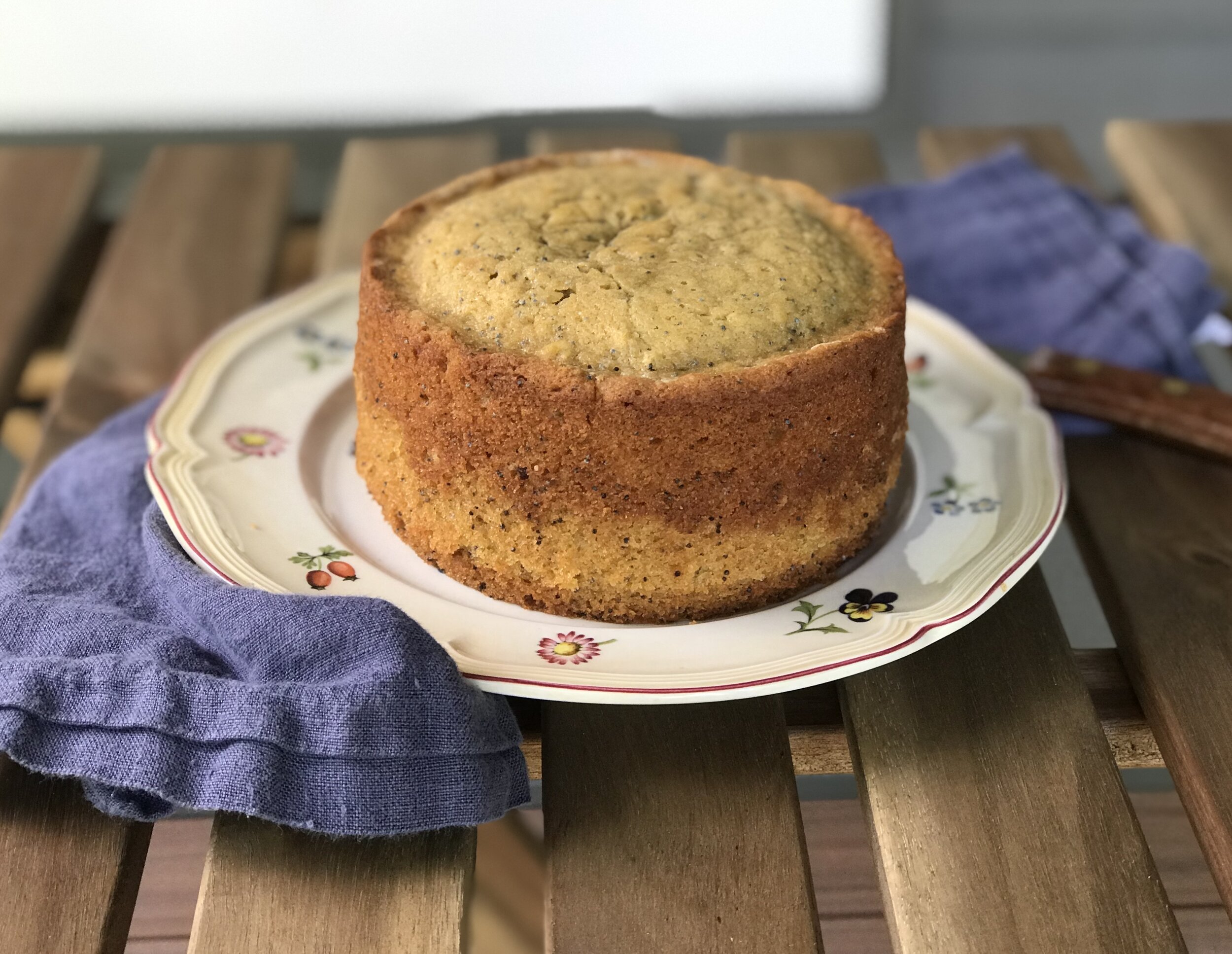  This lil’ lemon cake was baked in a six-inch diameter springform cake pan. 
