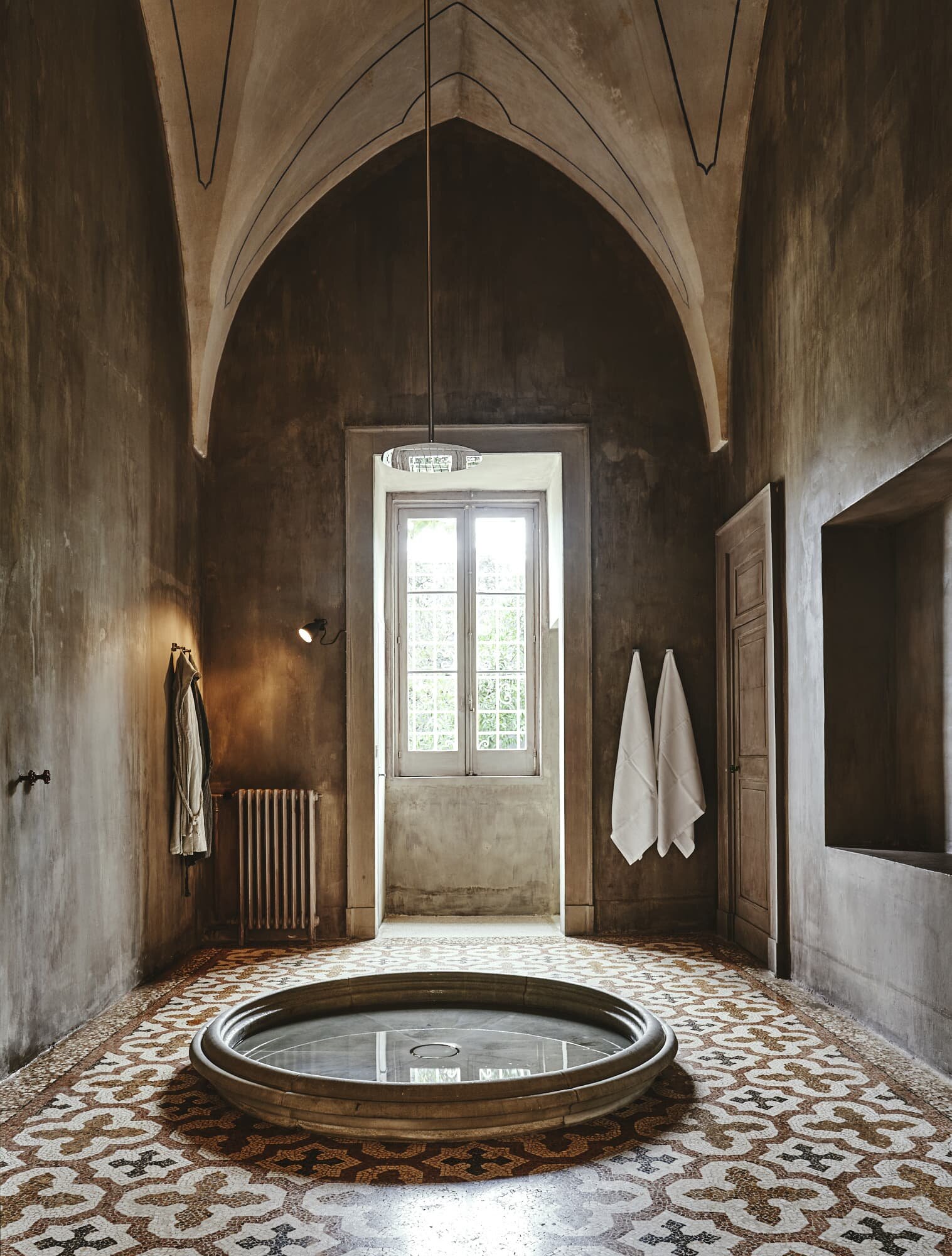 Palazzo-daniele-shower.jpg
