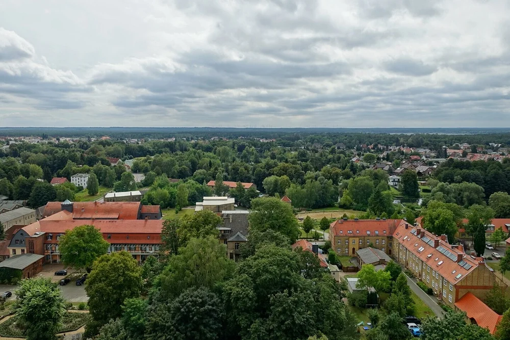 Blick auf die Messingwerksiedlung vom Wasserturm