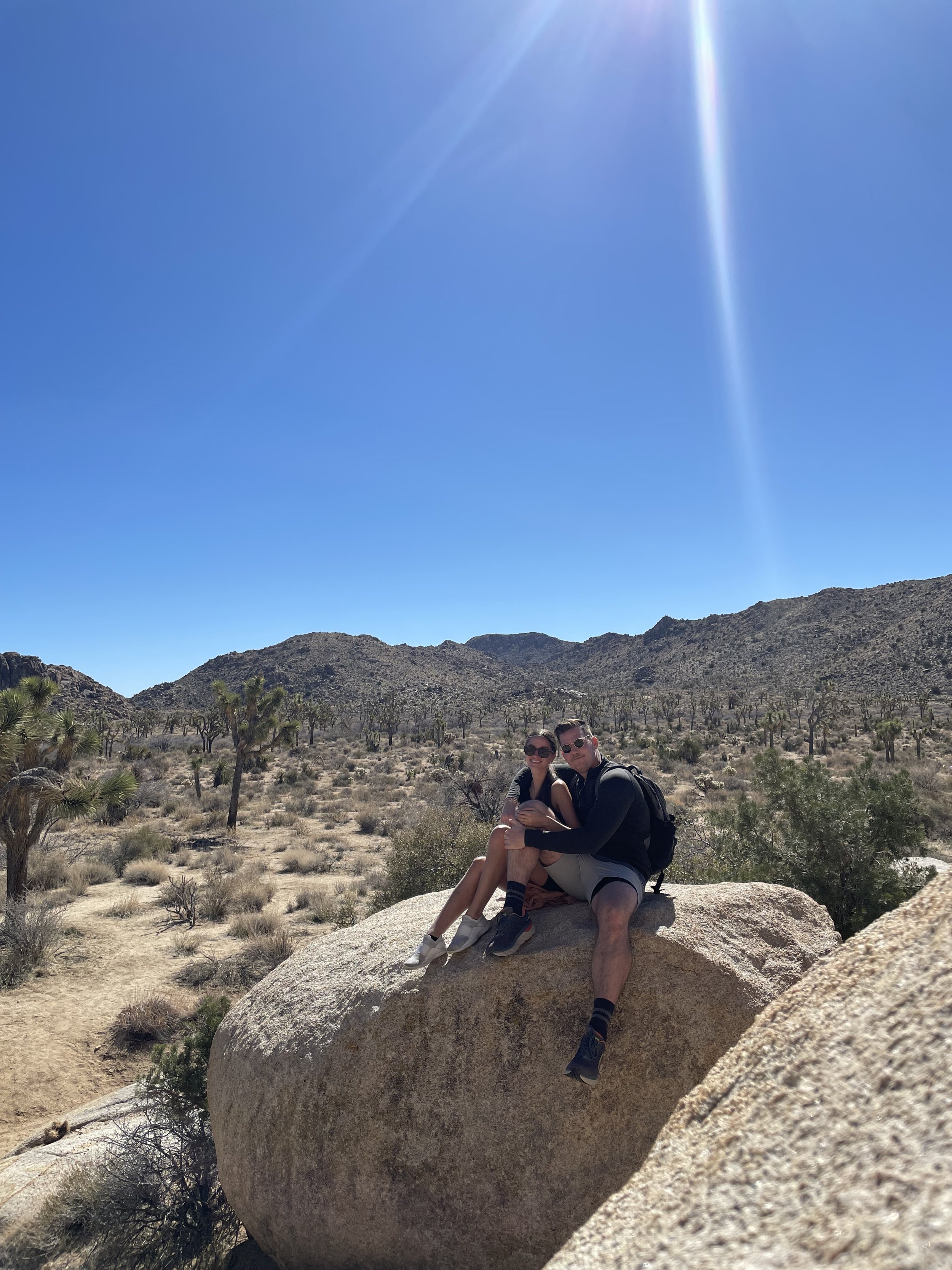 anna-cardamon-couples-guide-to-joshua-tree.jpeg