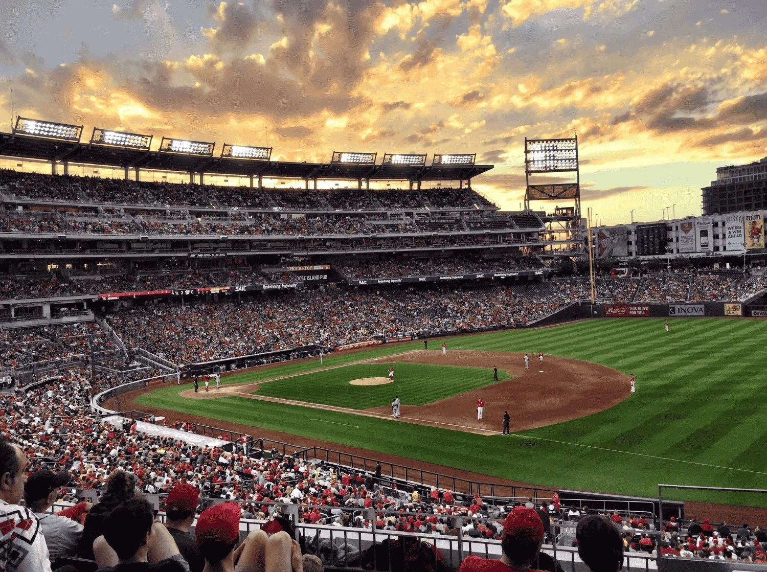 Selecting the Perfect Venue for Your Event | LMH Experiences