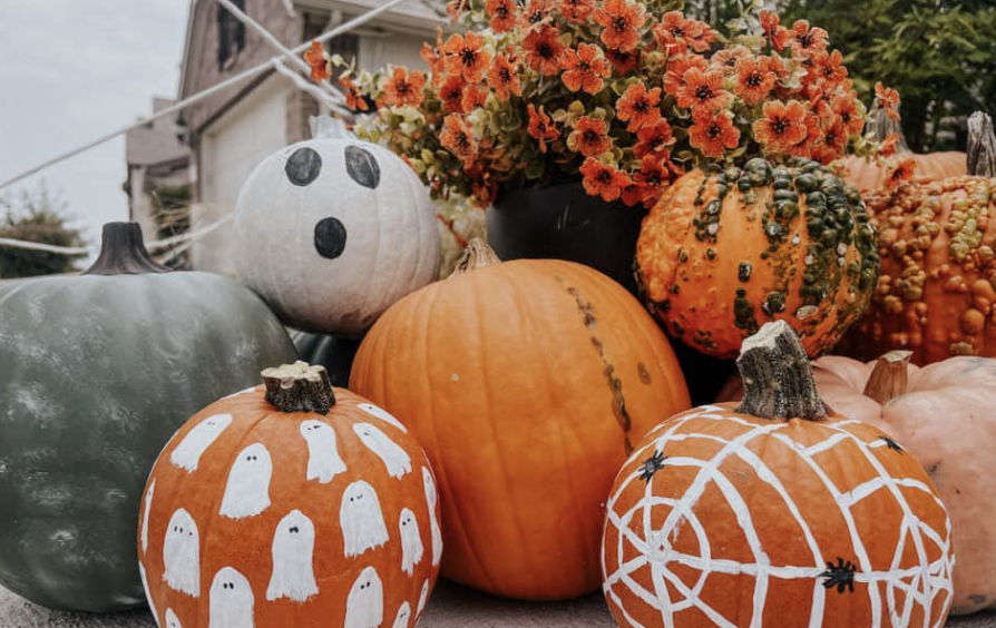 Pumpkin Painting Event