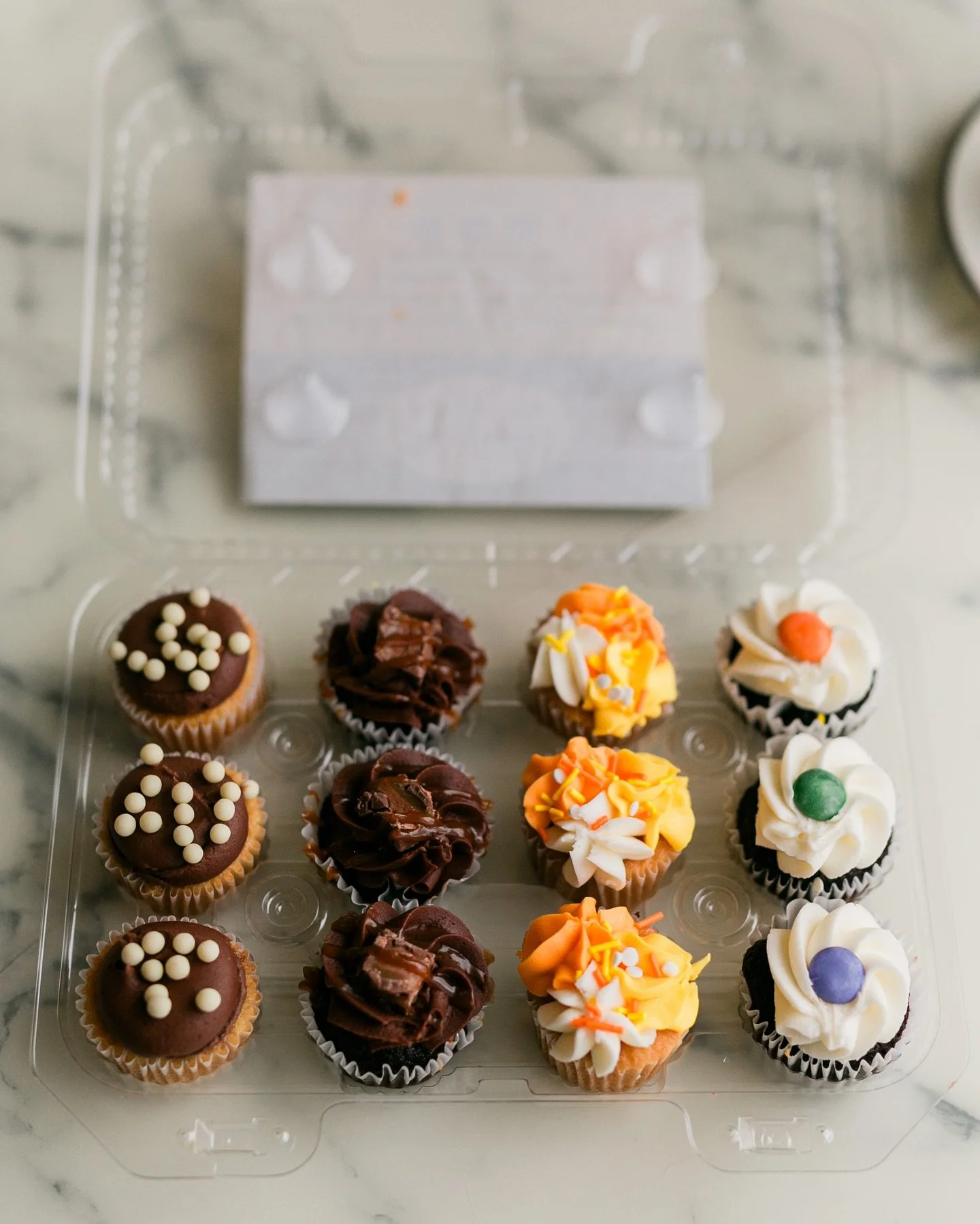 🎃🧁 Now Available for Pre-Order! 🧁🎃
Get ready for spooky season with our Trick or Treaters variety pack of cupcakes. Perfect for all your Halloween parties and gatherings!

👻 A festive mix of fun, fright, and flavor
🎉 Ideal for school events, of