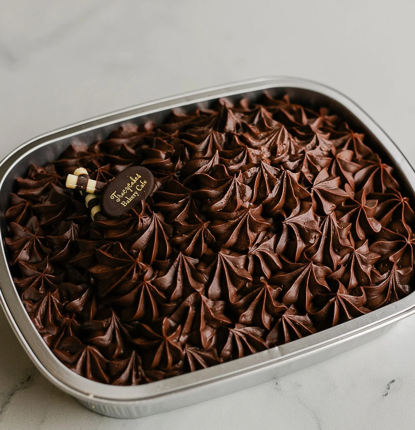 🥳 Celebrating 20 sweet years&hellip; and introducing something new 🥳

Meet our Tracycakes Snacking Cake 🍰

The perfect little cake for sharing&hellip; or not 😉
Just the right size for a sweet moment anytime.

💛 Serves 2&ndash;3
💛 $20 each
💛 7-