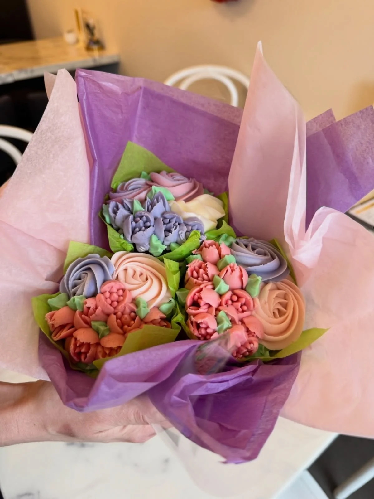 Floral Cupcake Bouquets for Mother&rsquo;s Day 🌸💕

The sweetest little bouquet.  Our delicious made from scratch cupcakes and topped with delicate floral buttercream. 
A gift as beautiful as it is delicious 💐

Includes 3 extra-large cupcakes
Vanil