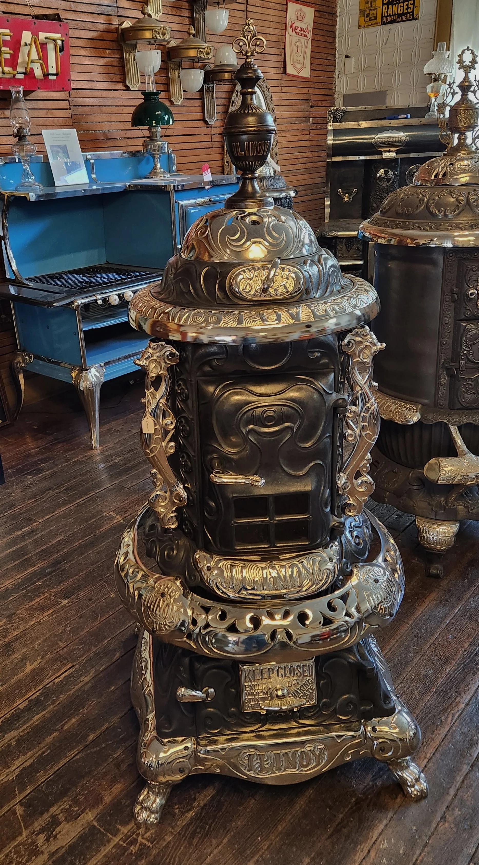 Antique Wood Stoves — Mill Creek Antiques (Home)