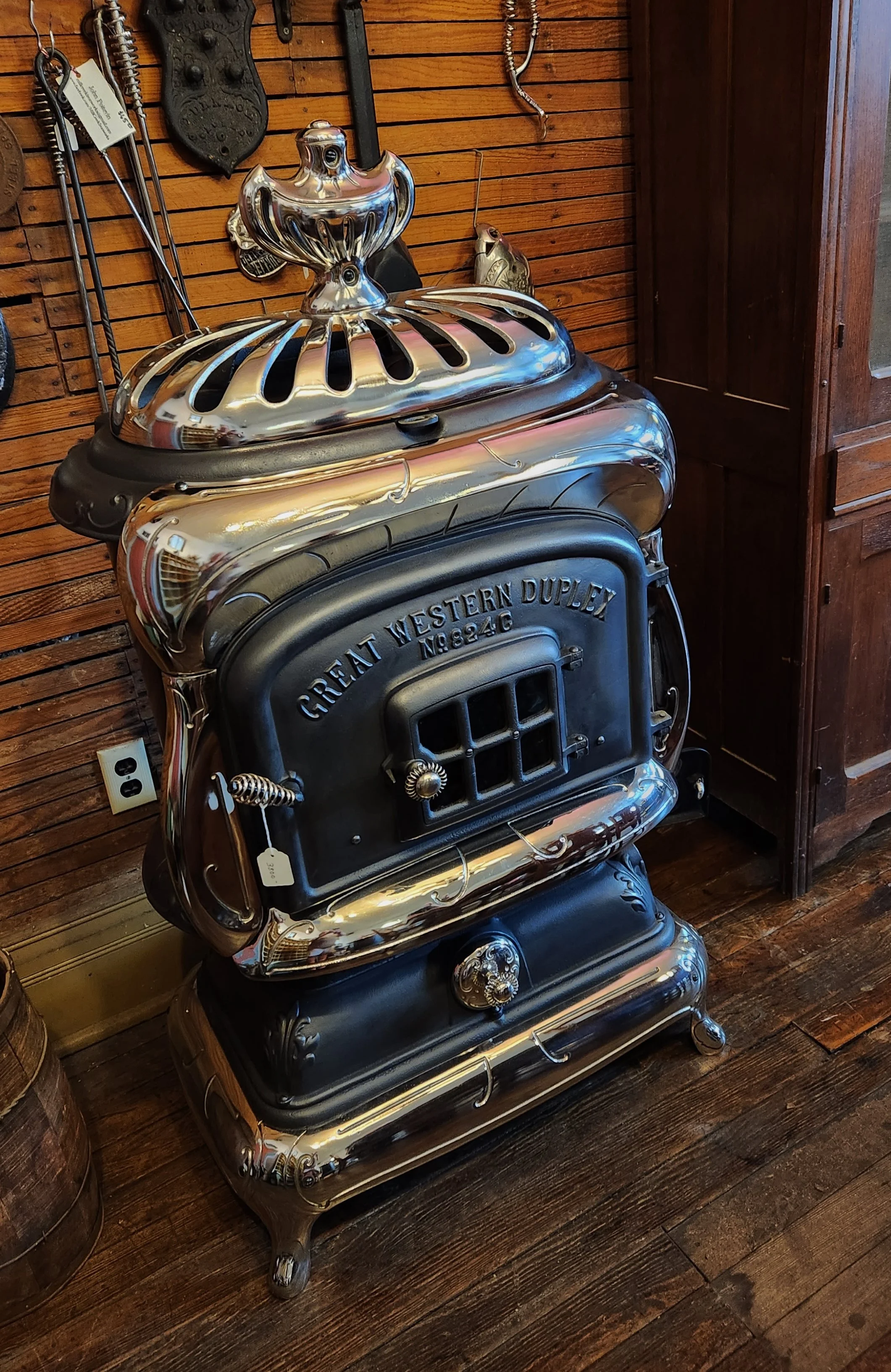 Antique Wood Stoves — Mill Creek Antiques (Home)