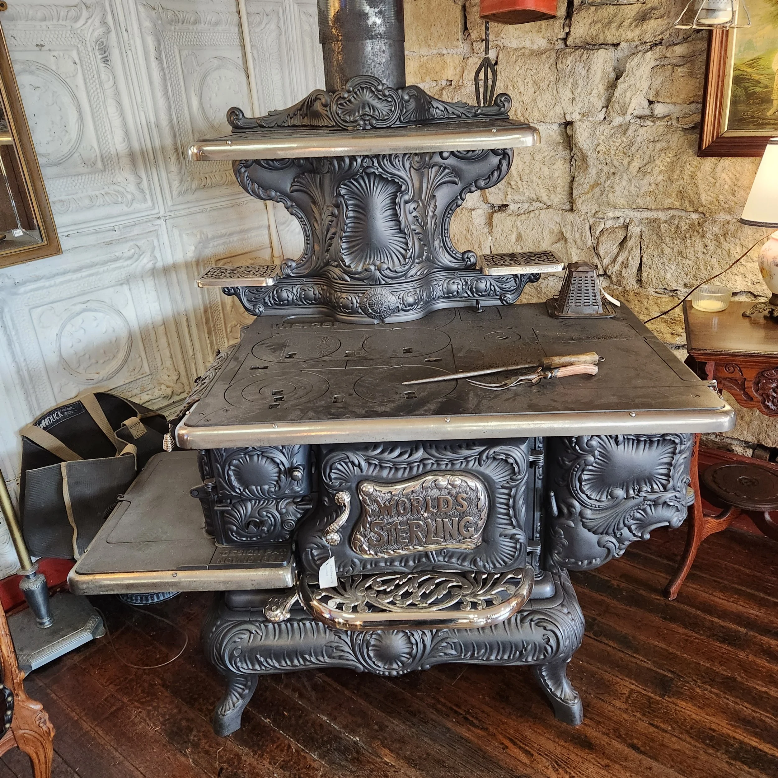 World’s Sterling Cookstove