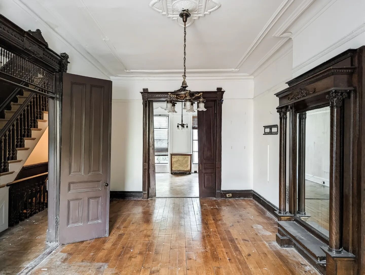 We've been dreaming of restoring this Brownstone Parlor to its original grandeur since we first stepped foot inside #theHalseyHouse. We're excited for demo to start down here this week! Oh and don't worry, we're keeping nearly all of the original det