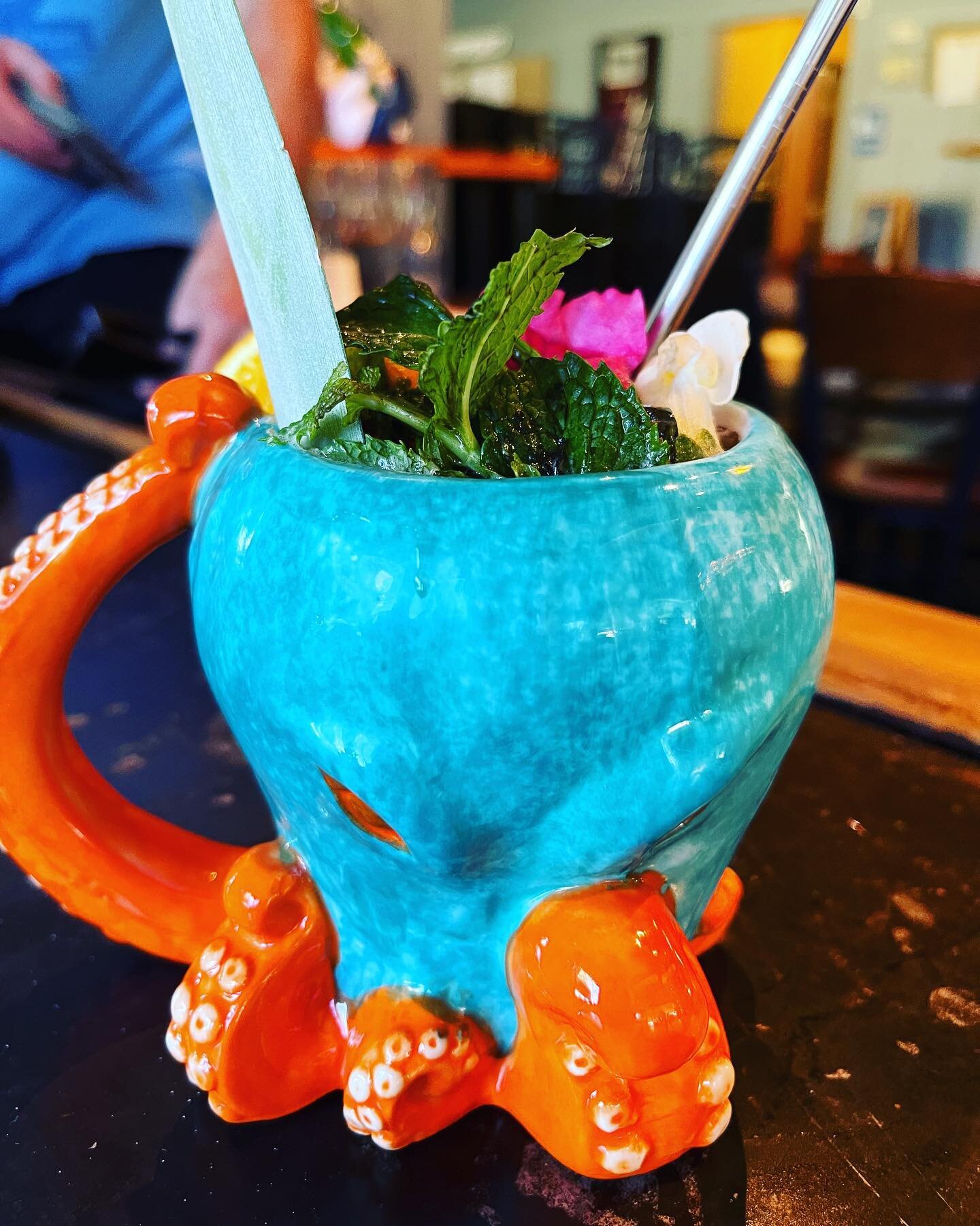 If you didn&rsquo;t have a Cafe Z 🥥Tiki Special yet you are missing something this summer. 
Keep golfing!🏌️&zwj;♀️🏌️&zwj;♂️
#pulpos #tikikevinmug #tikilove #golflife