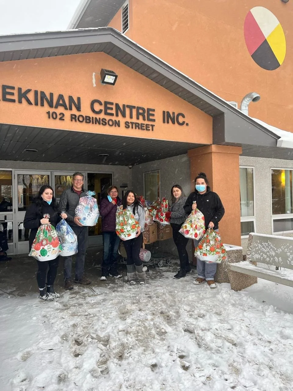 IVNE Delivers 100+ Gift Baskets to Elders... Thanks Volunteers!