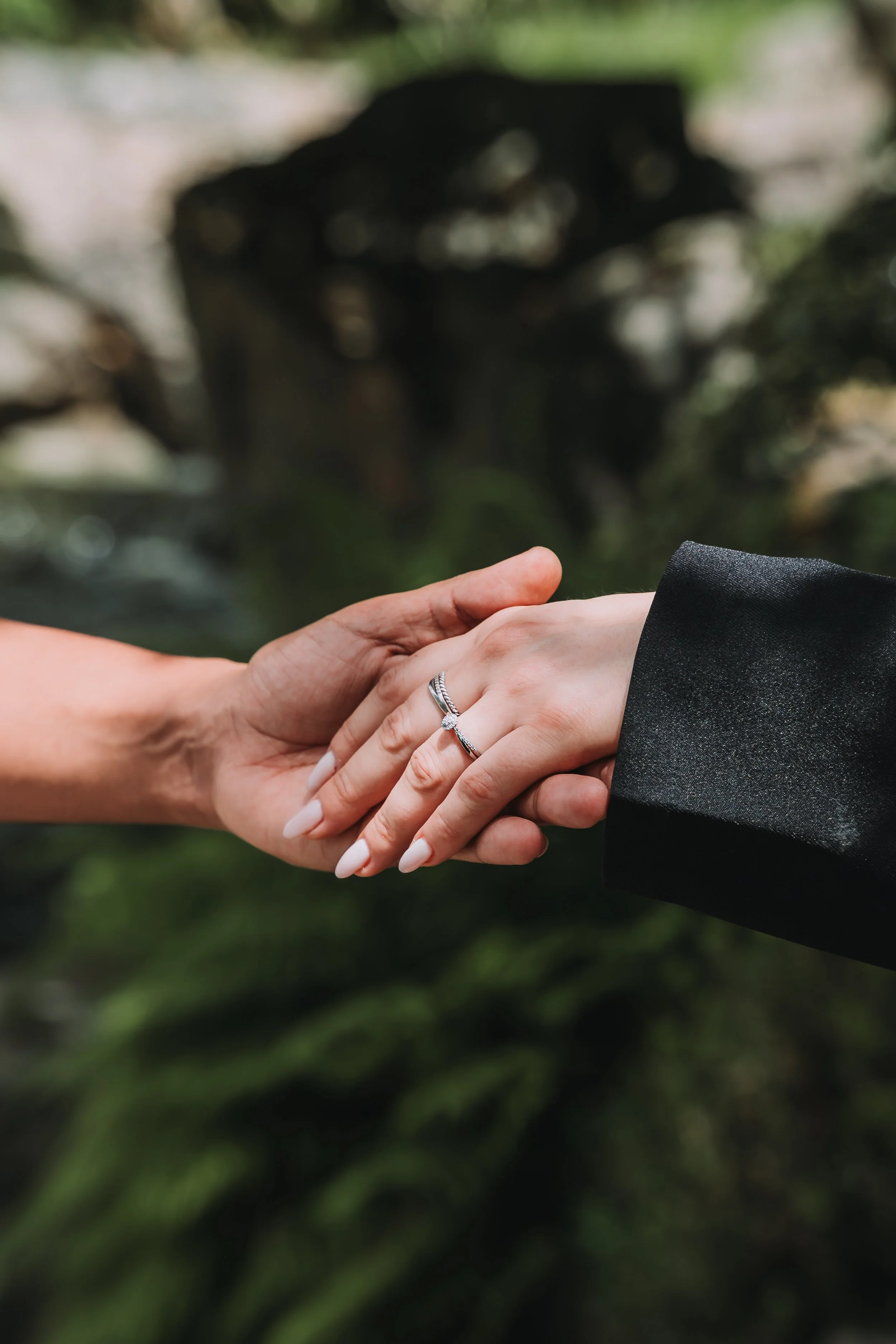 A Picture-Perfect Proposal in London's Kyoto Gardens