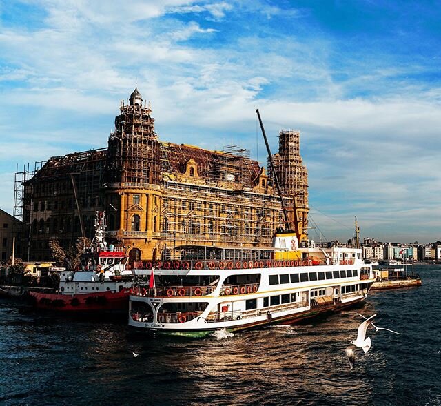 Istanbul 
#turkey #istanbul #europe #asia #bosphorus #nikon #eurotrip #streetstyle #ship #architecture #monument #ferry #travel #travelphotography #instagood