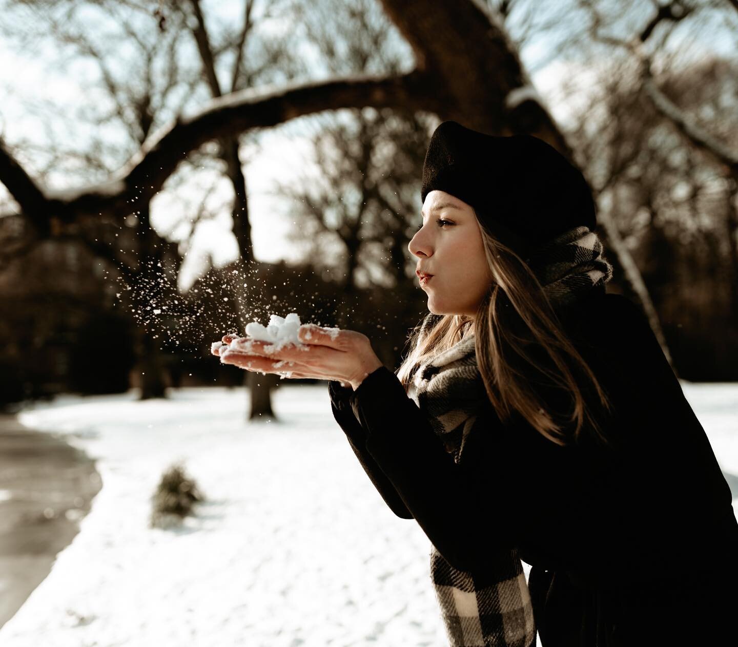 Last days of winter
.
.
@cindycomley 
#amsterdam #amsterdamphotographer #portrait #model #nikon #lifestyle #cities #instagood #nikonnl #people #instagram #travel #sigma #instatravel #instadaily #iloveamsterdam #snow #streetsofamsterdam #iamsterdam #a