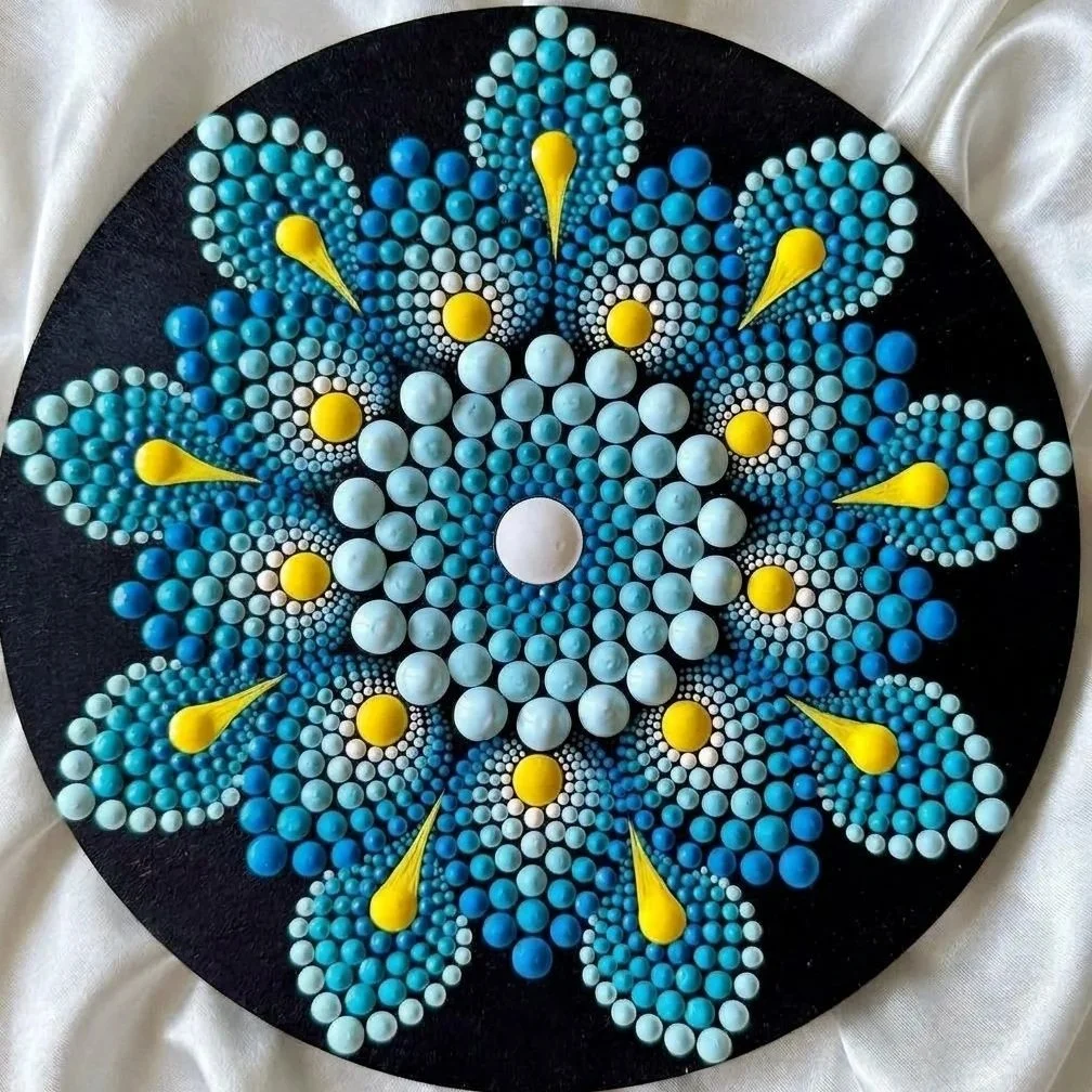 Dot+3.jpg