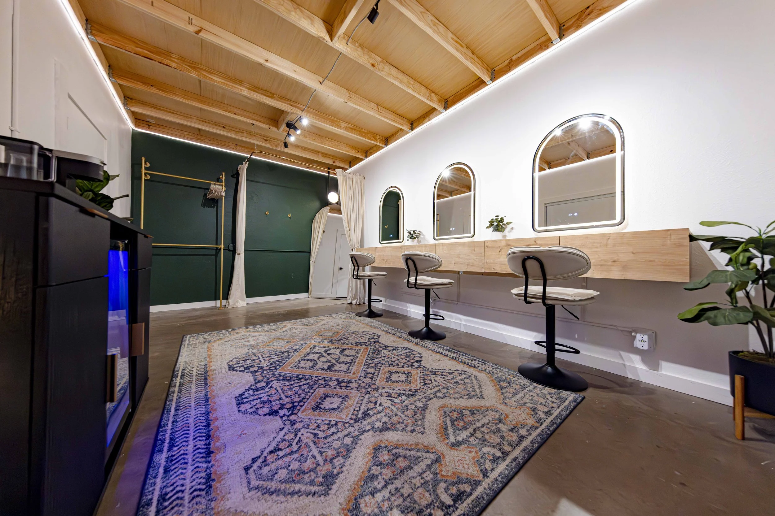 BLANC Green Room-64.jpg