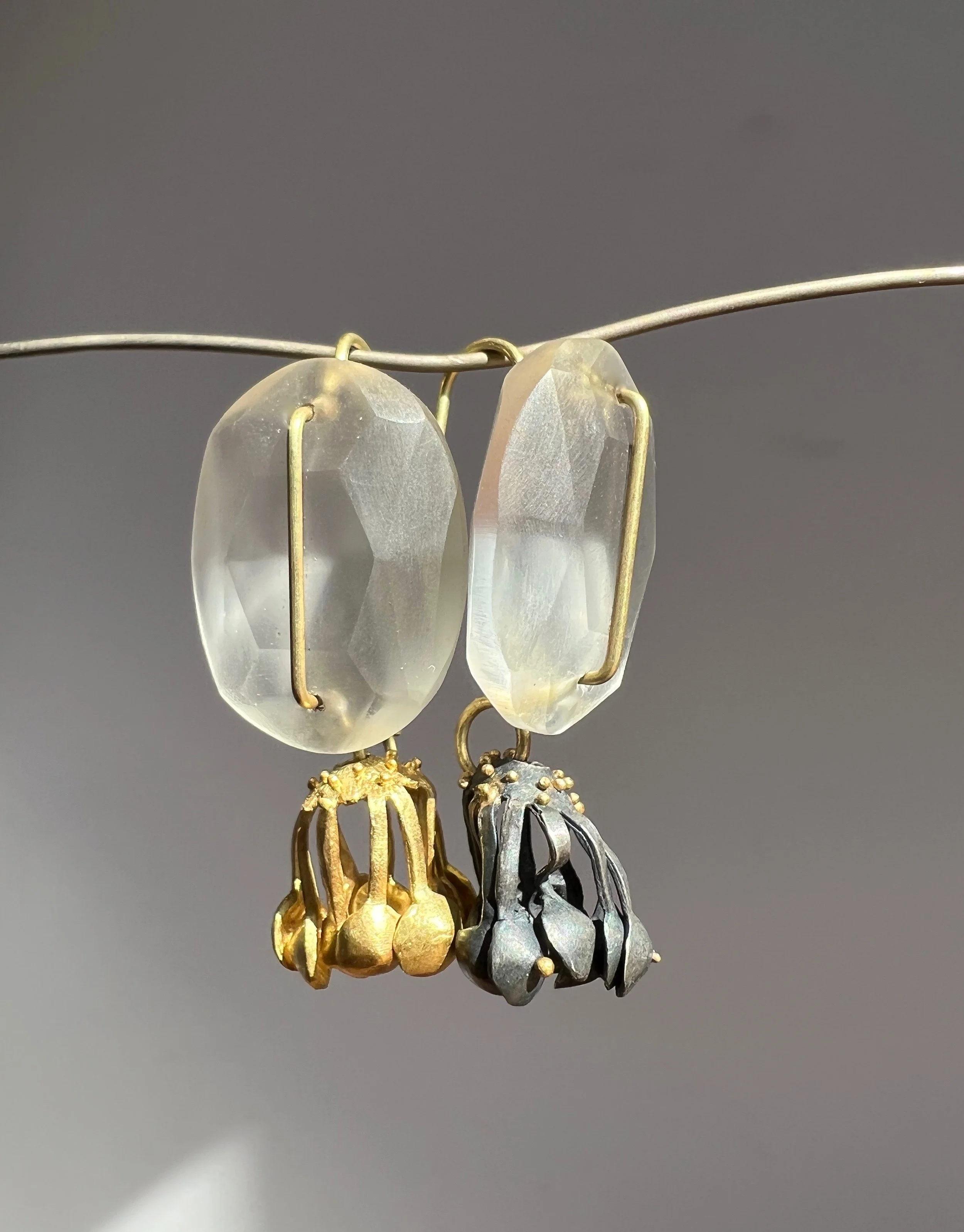Chandelier earrings/ quartz, oxidized silver and 18k gold