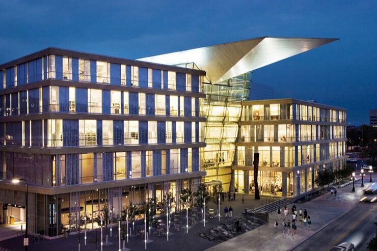 Minneapolis Central Library (exterior)