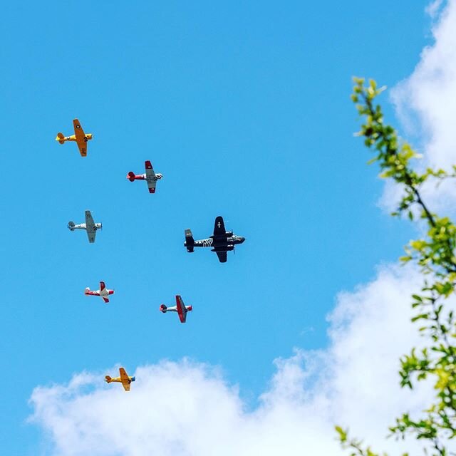 Wonderful display for the Addison Salute to Heroes. Not everyday you see a #B-25 #P-40 and a #T-6 formation. Special shoutout to the @beechcraft Starship flying in the flyover. Thank you to all the front line heroes saving lives.