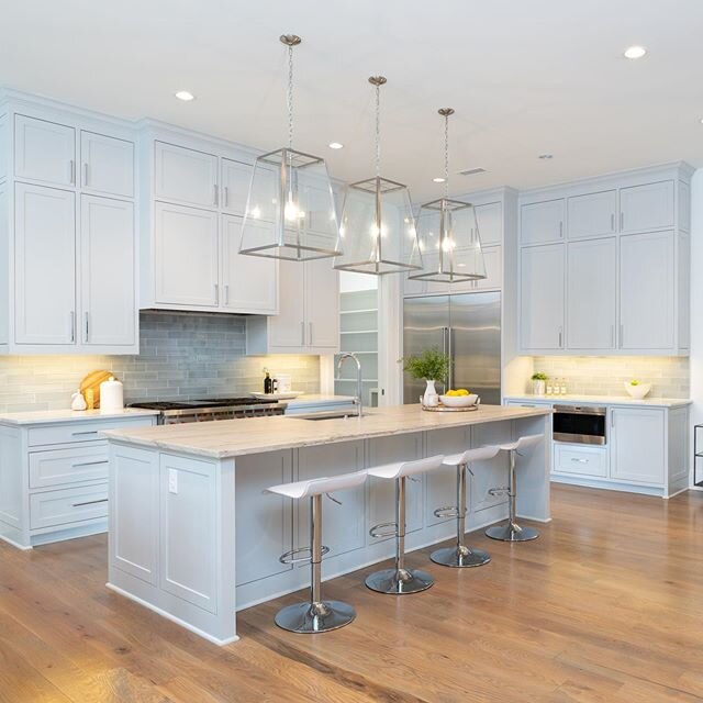 We love great kitchens. This is one we could isolate in for at least a day or two before it was a total mess! #realestate #kitchen #kitchendesign #dallas #dallasrealestatephotographer