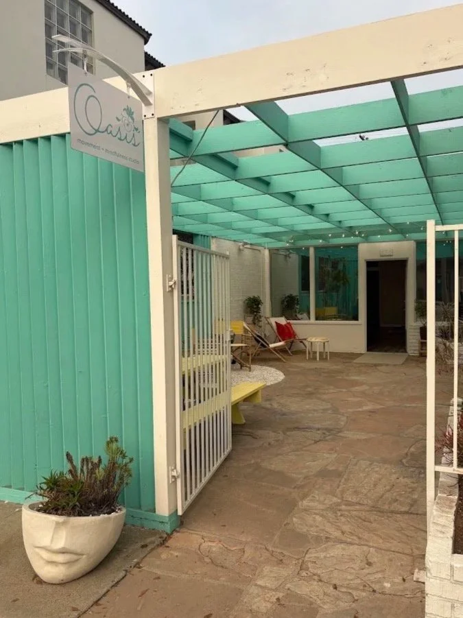 oasis.jpg (Copy)
