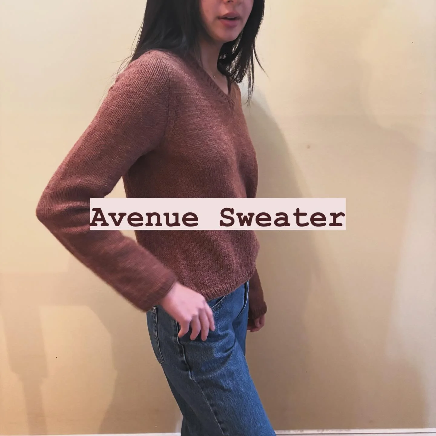My daughter is modeling the #avenuepullover  that I just took off the blocking mat. This pattern is written by @toriknitsnyc and I loved knitting this sweater. I am a failry new knitter and I found this pattern very easy to follow, fun to knit and lo