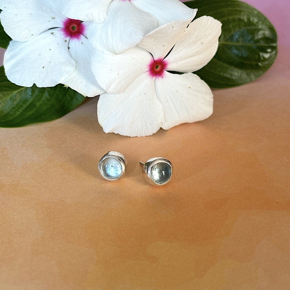 Simple-Aquamarine-Stud-Earrings.jpeg