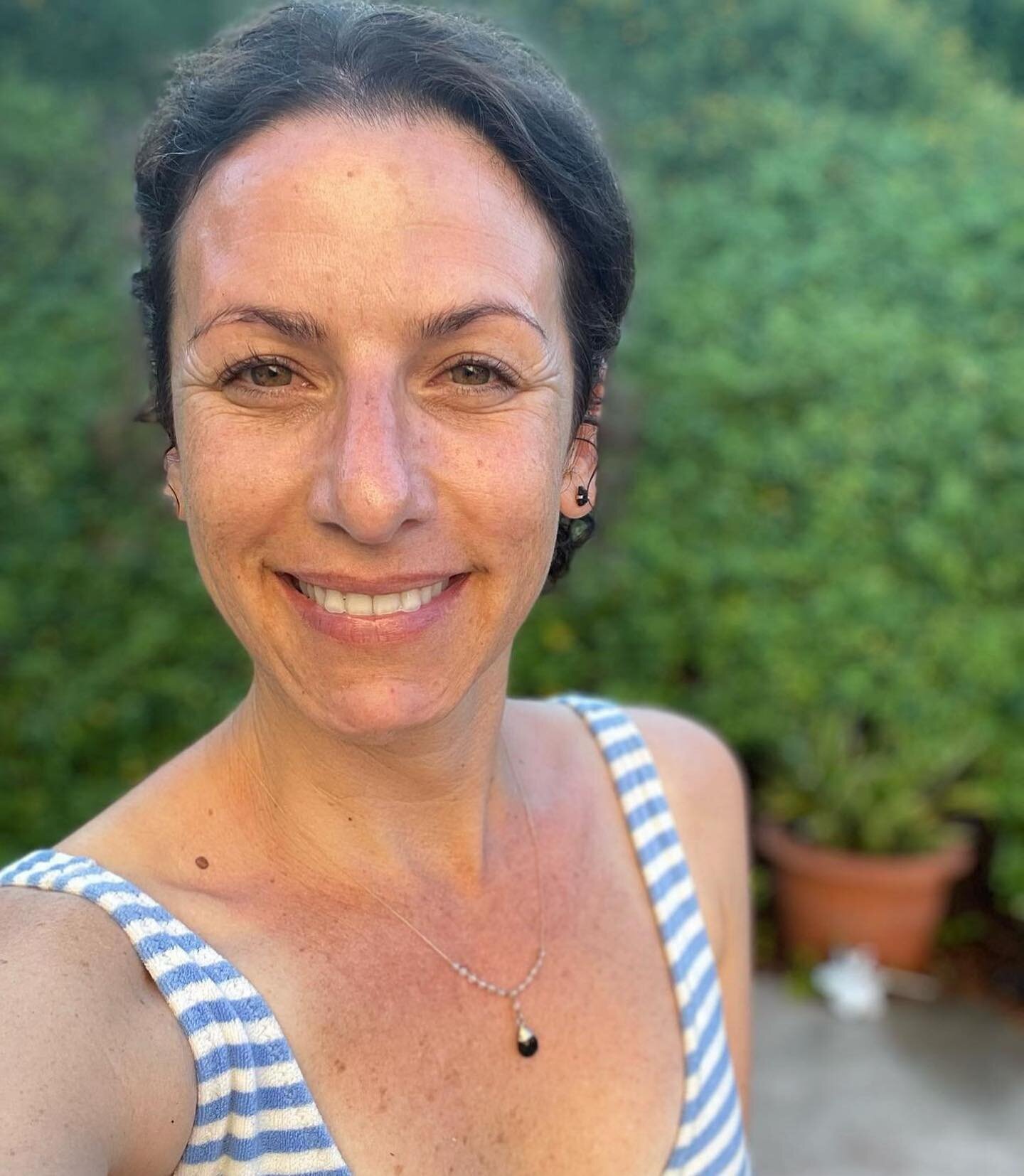 My beautiful @candice.ritual , founder of @ritualskinandsoul in her #browlamination and #lashlift 🧘🏻 A dynamic duo of low maintenance services perfect for anyone looking to enhance their natural features🫶🏽