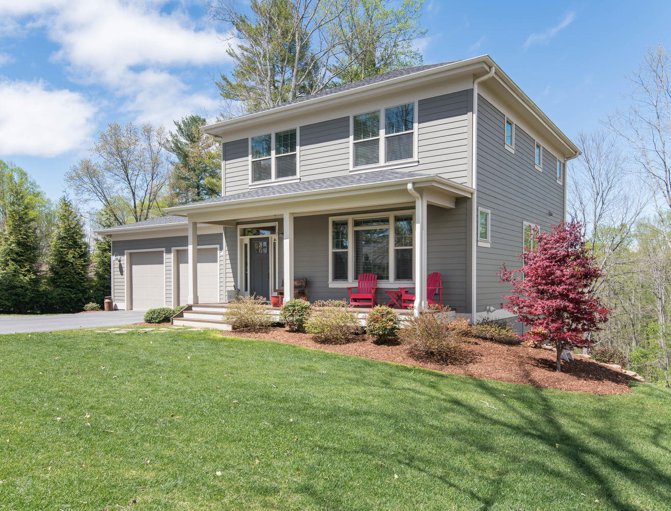 851 Thornton Pl Hendersonville-large-001-6-Thornton1-1314x1000-72dpi.jpg