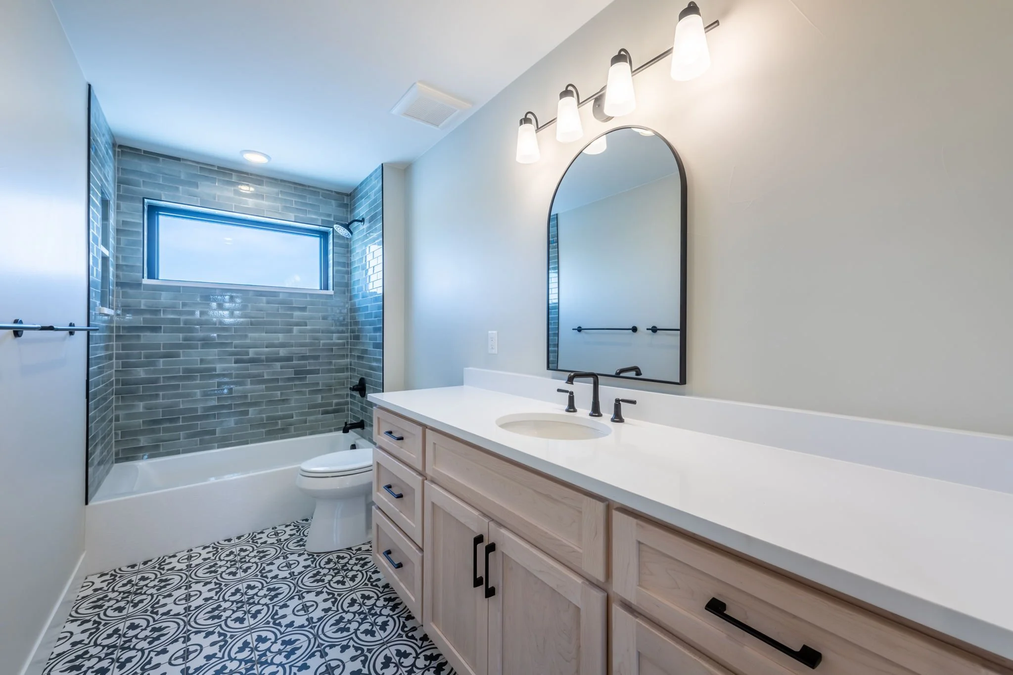 32-web-or-mls-DSC_1455-HDR.jpg
