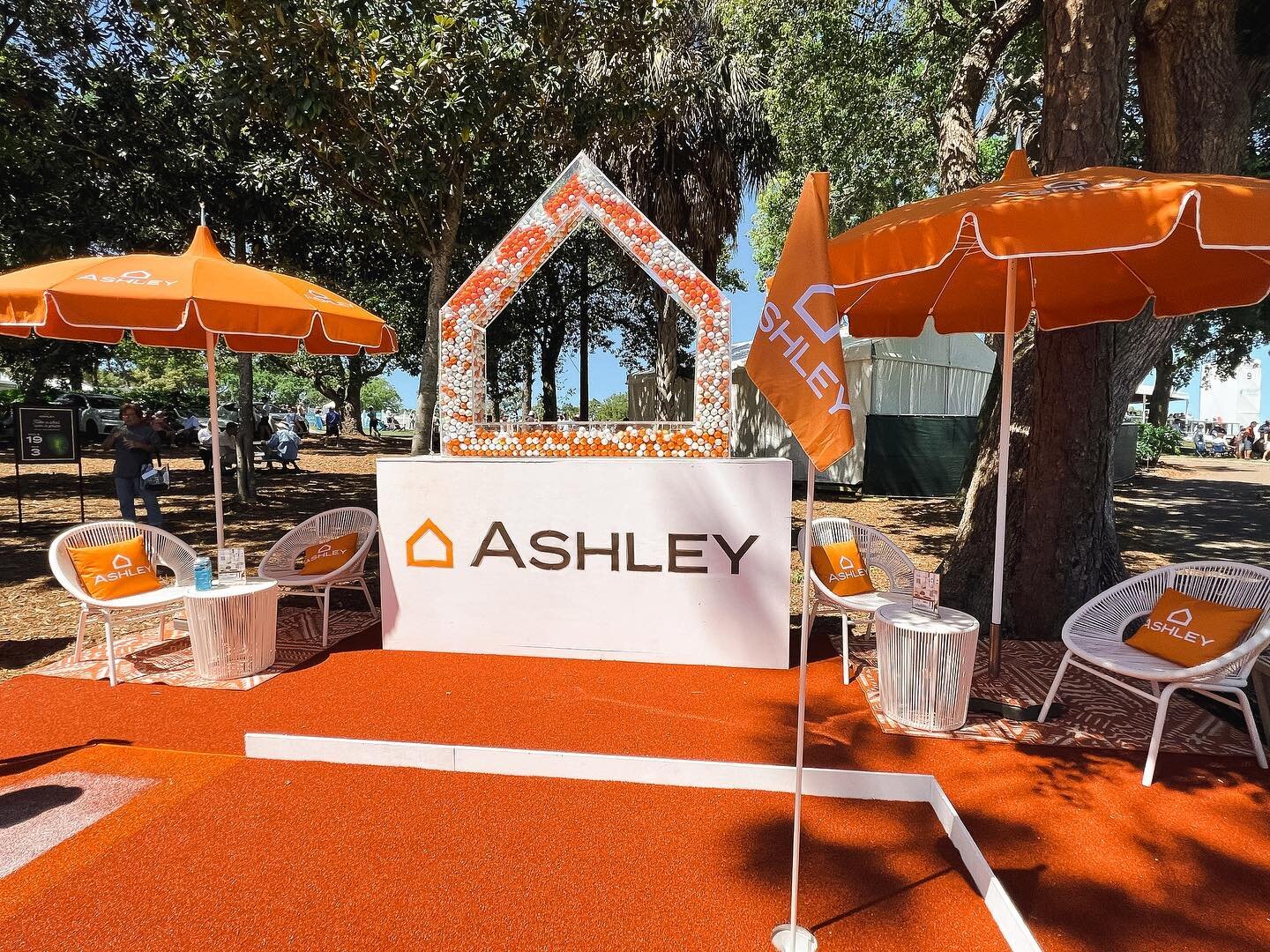 The @ashleyofficial Lounge at @valsparchamp ⛳️ 
&mdash;&mdash;&mdash;
📷 @arcilect 
&mdash;&mdash;&mdash;
#oroeventco #ashley #pga #valspar #golf #experiential #experientialevents #eventplanner #eventdesigner #tampa #picoftheday #pgatour #myashleyhom
