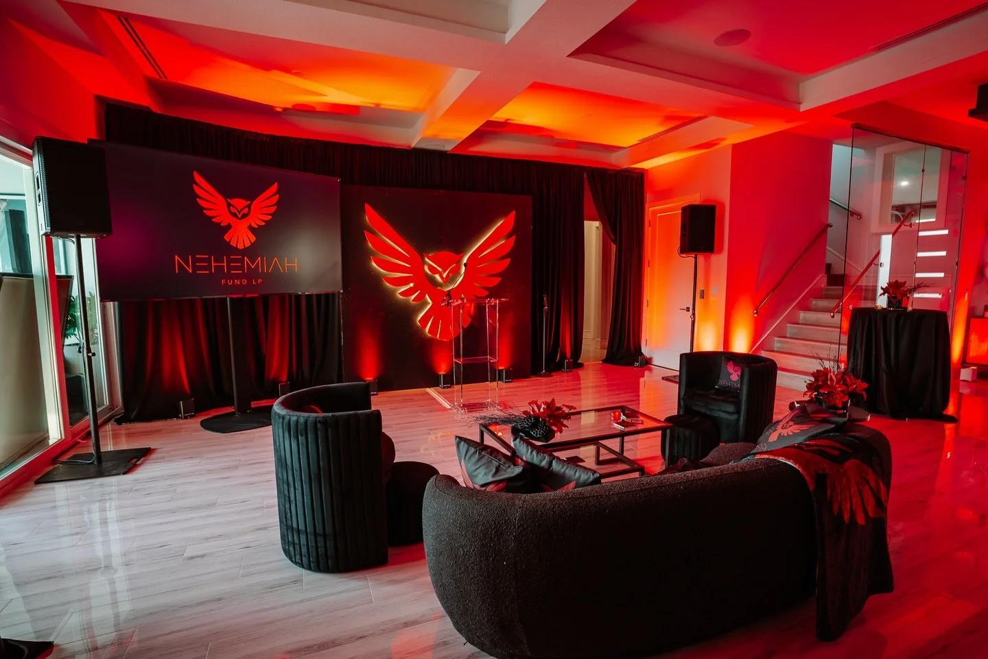 What an unforgettable night celebrating the launch of the @nehemiah_fund 🦉 
&mdash;&mdash;&mdash;
📸 @lucid.mediagroup 
&mdash;&mdash;&mdash;
#oroeventco