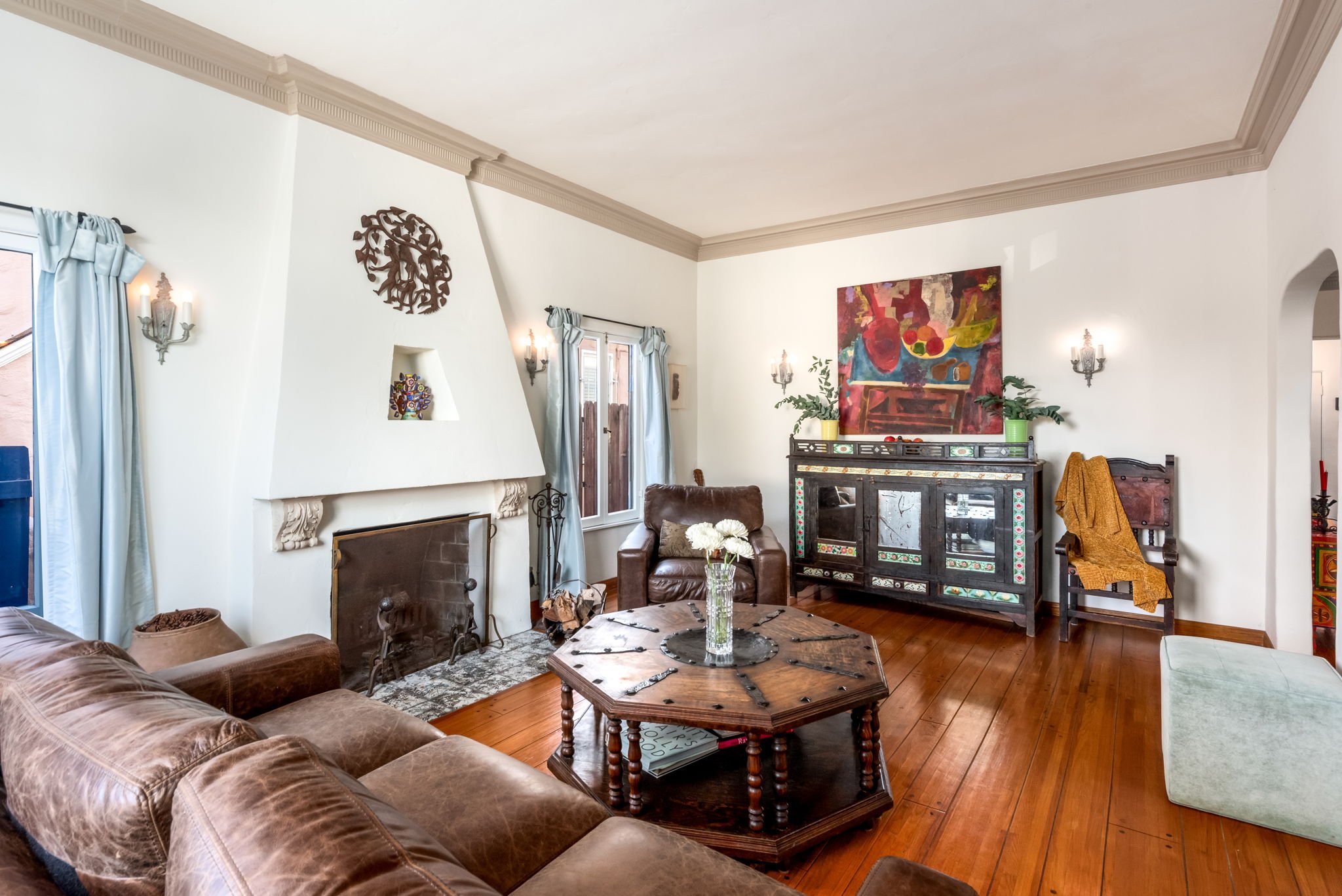 11-web-or-mls-2341 S Holt-013.jpg