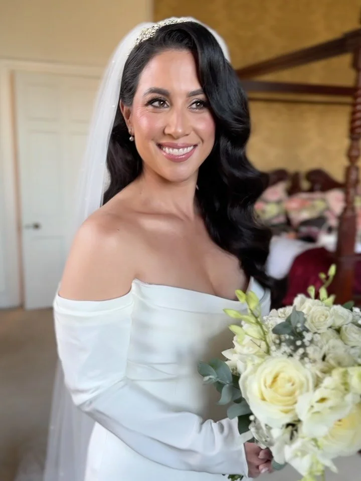 I had the best morning ever with Leia and her lovely family 🥰🥰🥰. 
Lisa, her twin sister, played a huge role in planning the morning, and I loved being part of it as a twin myself 🥰🥰. 

Swipe for more pics of the morning and their beautiful mom ?