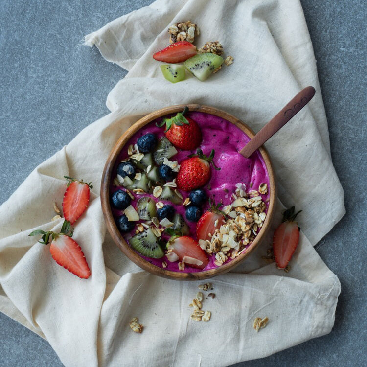 Pitaya smoothie bowl