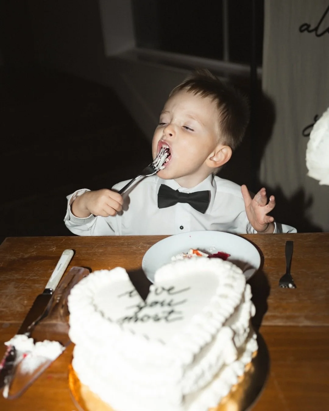 Cake first, then party 🍰🪩🥂

Katelyn &amp; Nathan 
2025 

Photographer: @karinawalker_ 
second shooter @jheikefabian.co 
makeup @colourmeartistry 
dress @lovenotebride @adriannehillbridal 
suit @aldoformalwear 
hair @blush.blonde 
florals @petalswi
