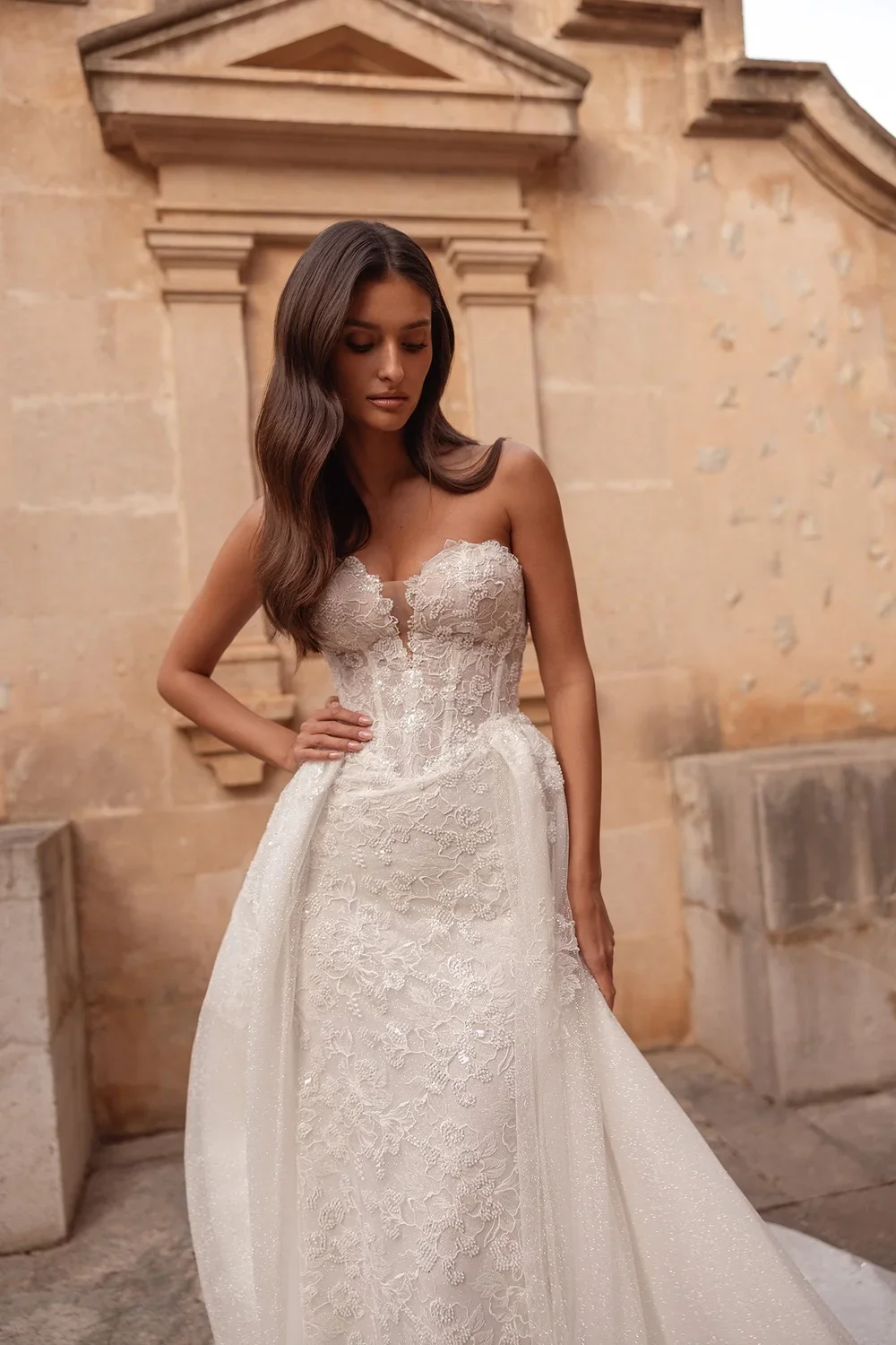 698b55fdb6a4d46476e28ebc_Style-283-Alessia-2.webp