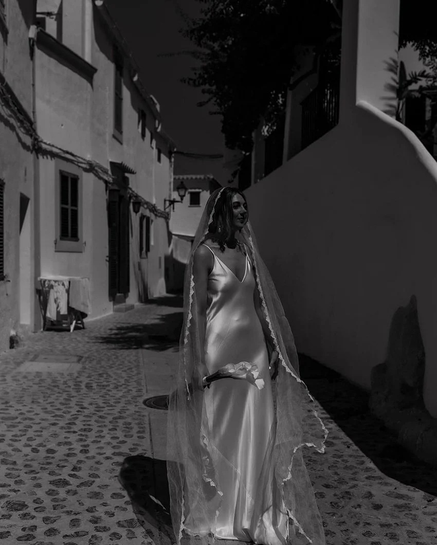A La Robe Shadow Veil  Amare