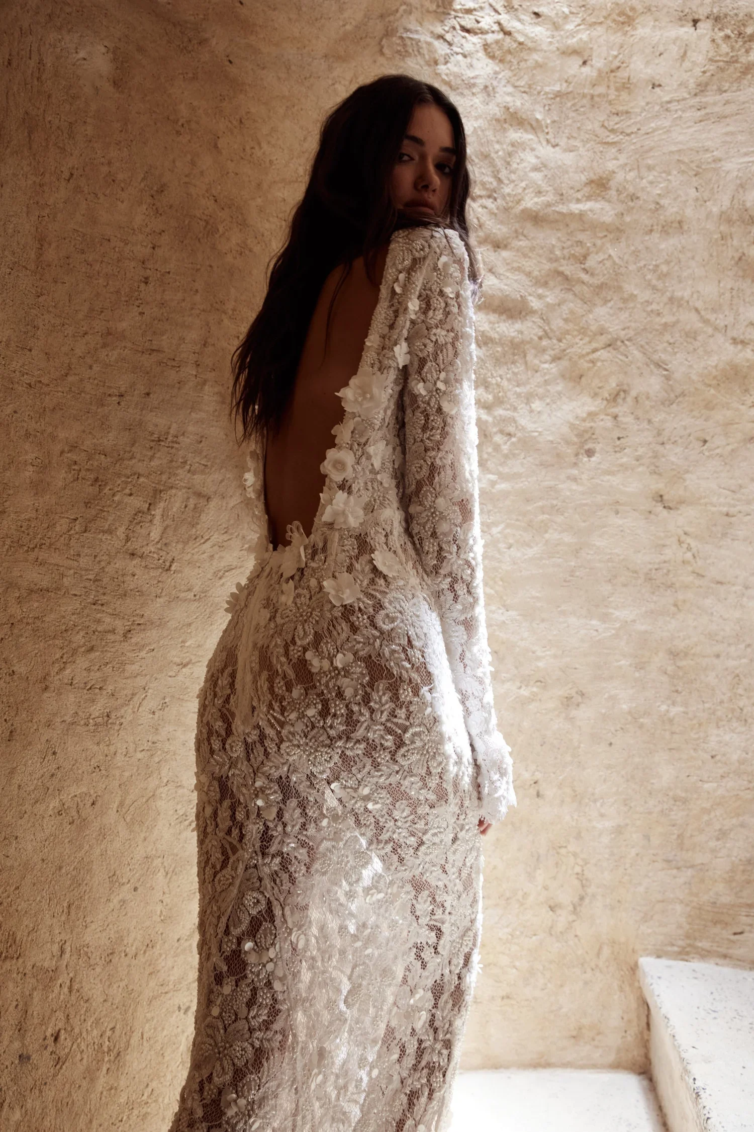 amare-bride-wedding-dress-mary-gown-by-christie-nicole-03.webp