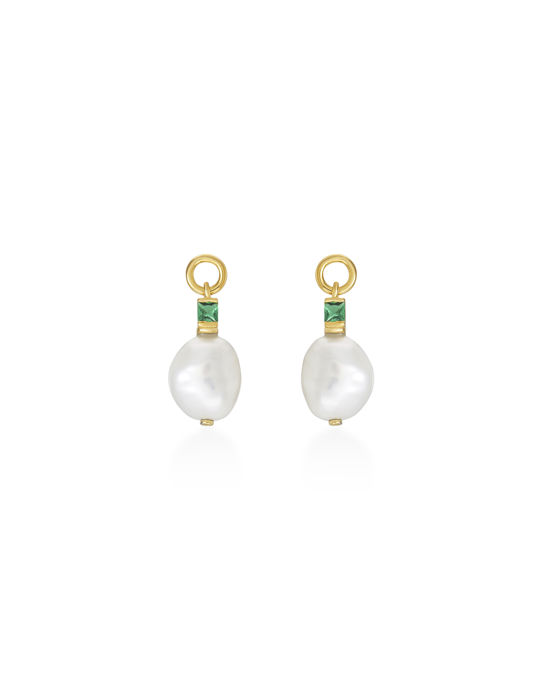amare_bride_wedding_jewellery_Laura_Vann_Fleur_pearl_earring_2.png