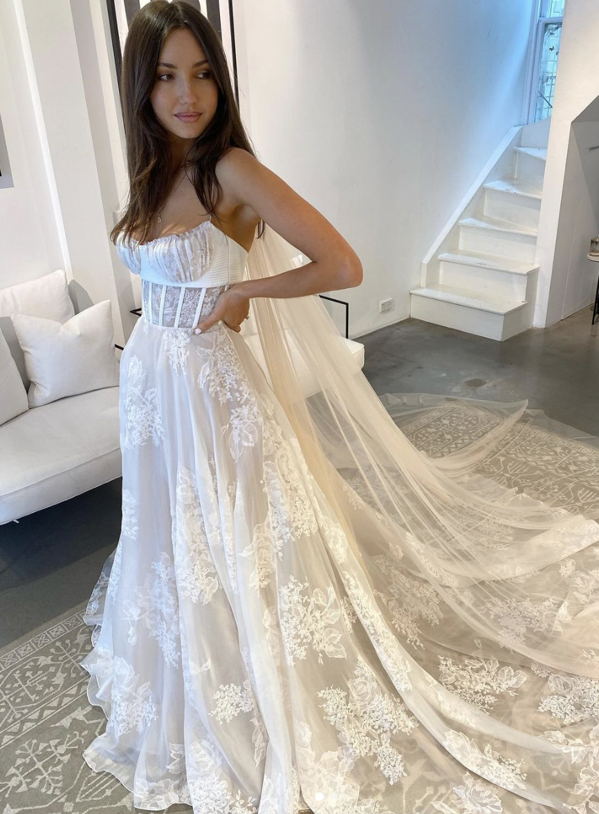 amare_bride_wedding_dress_j.andreatta_Paradiso_print_2.webp