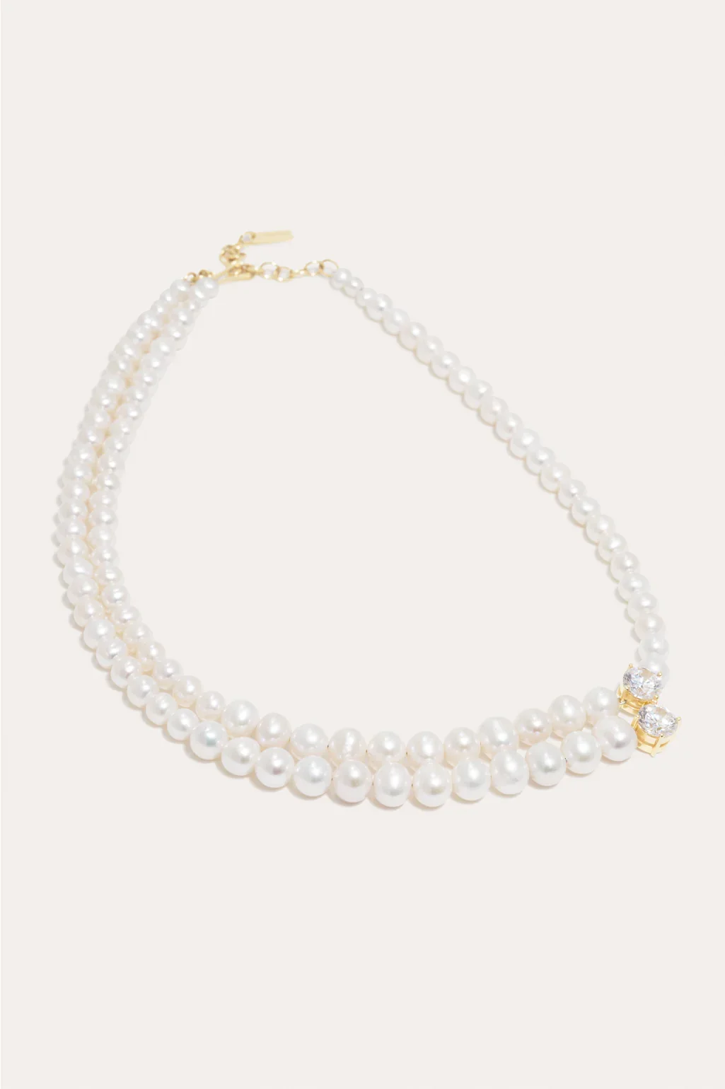 amare_bride_wedding_jewellery_the_light_of_the_past_pearl_necklace_2.webp