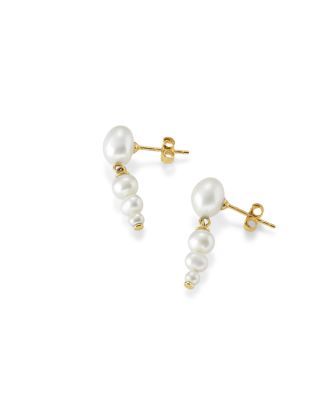 mare_bride_wedding_jewellery_Laura_Vann_Nicola_fresh_water_pearL_earrings_2.png