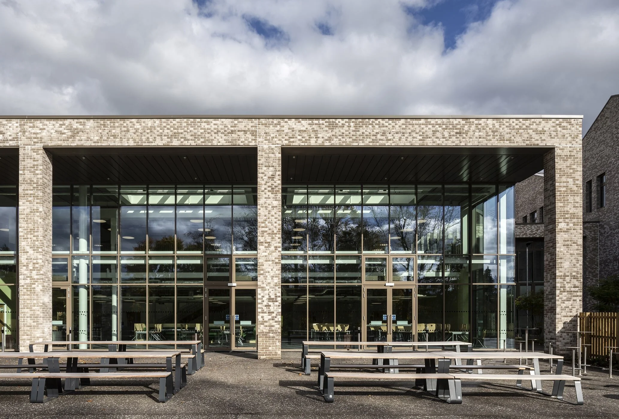 Deanestor Barony Campus 1020-0040-min.jpg