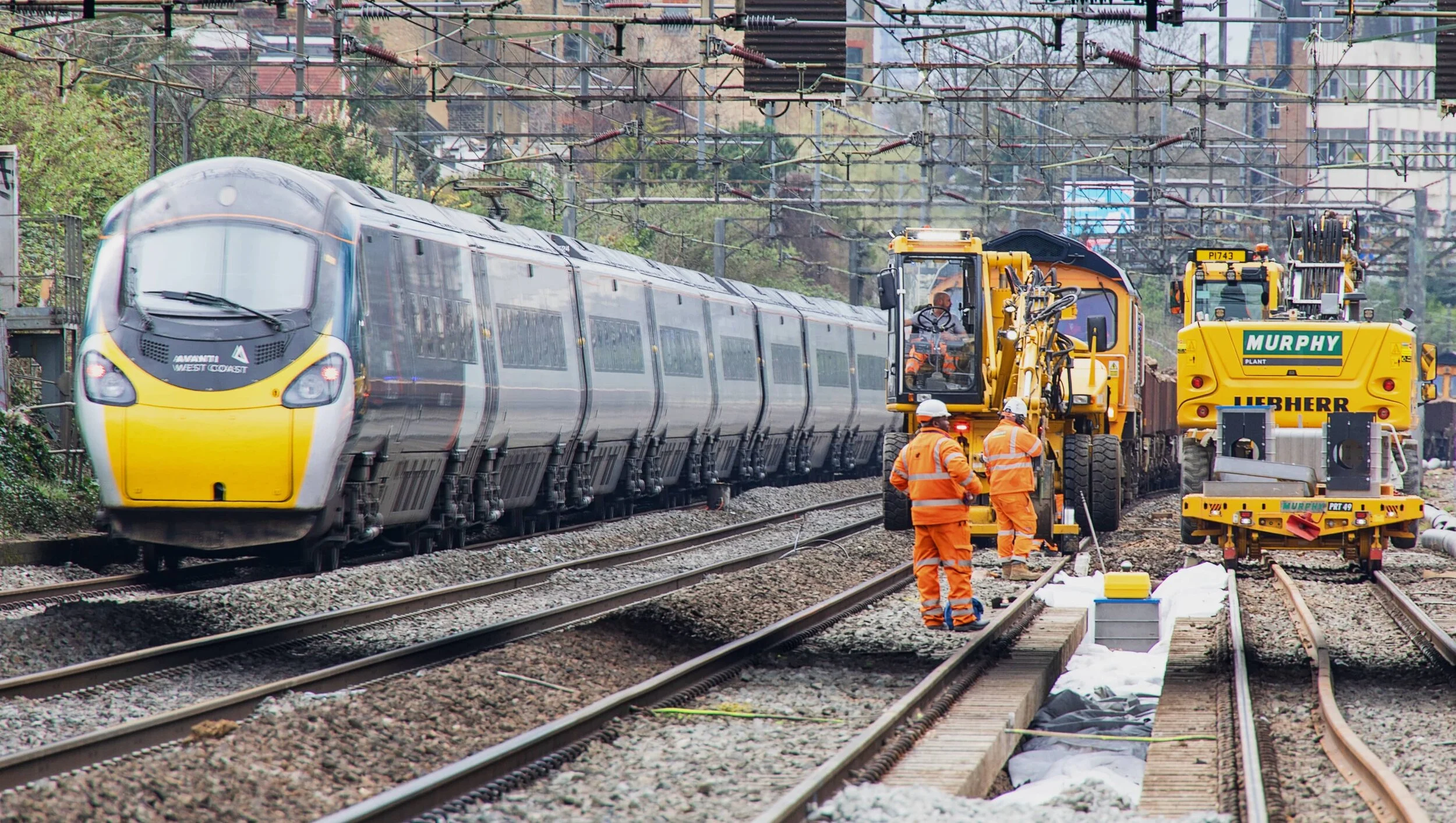 Avanti West Coast train passing Willesden track upgrade worksite March 2021-min.jpg